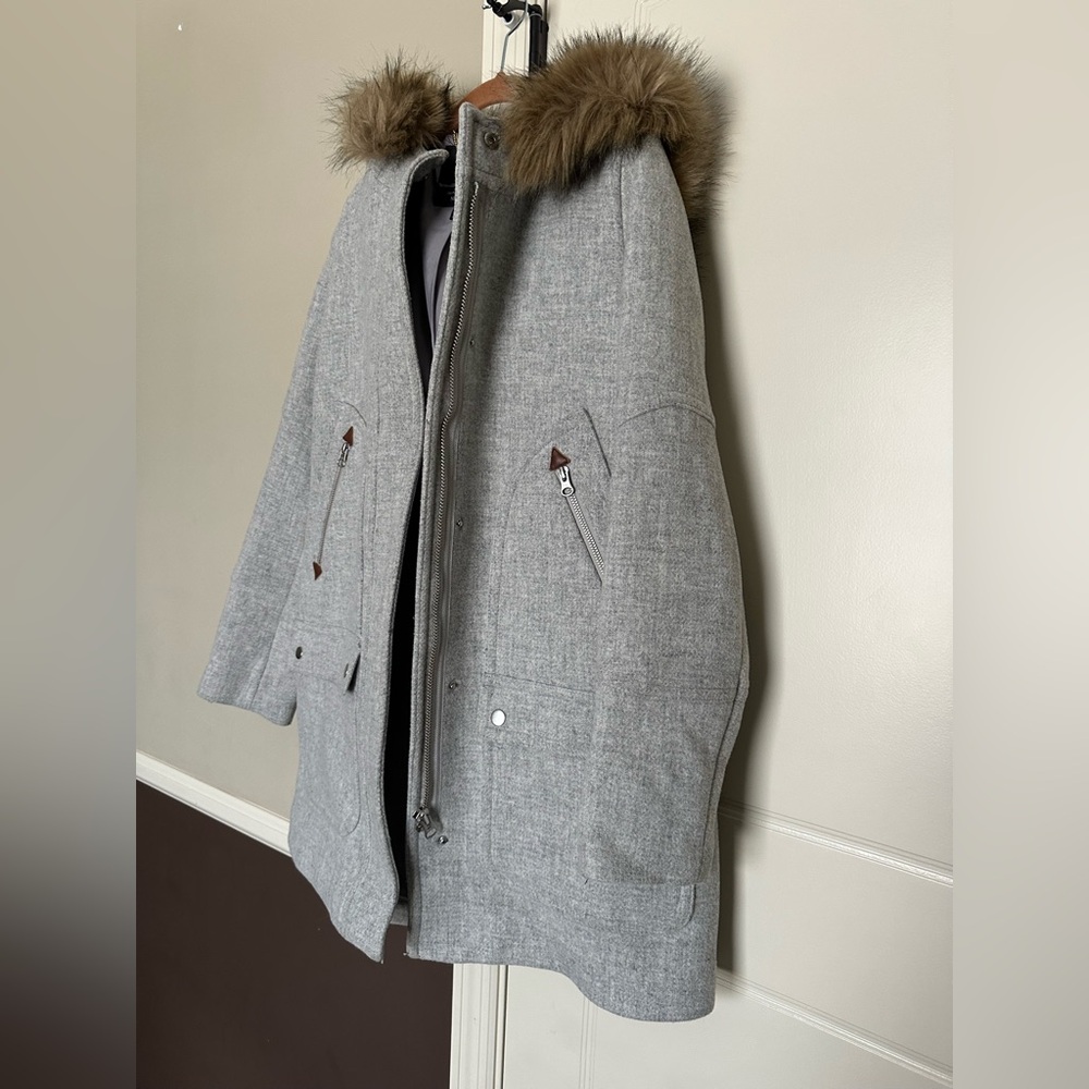 Jcrew Stadium Nello Gori Coat with faux fur hood - Picture 3 of 12